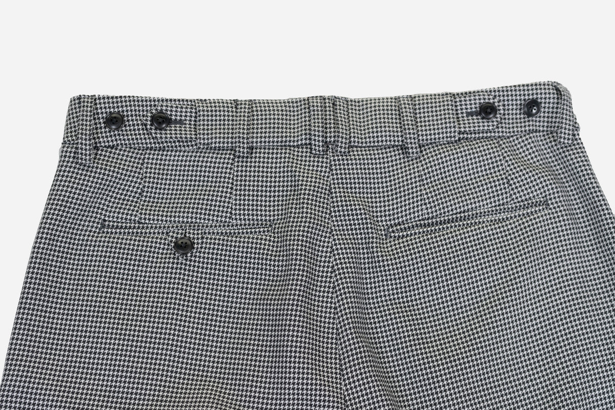 ハーフパンツ