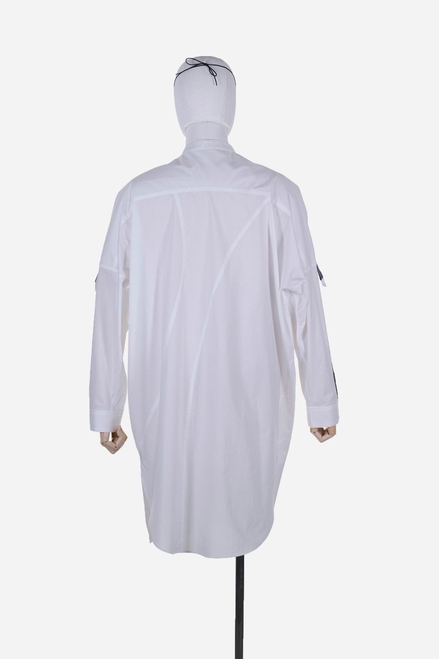 ロングシャツ　ホワイト